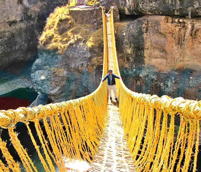 Cusco Puente Inca Qeswachaka Tour de Día Completo